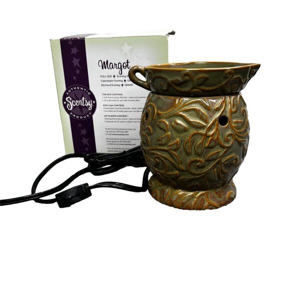 Scentsy Cyprus Island Wax Warmer Sage Green Full Sz Retired Complete Margot Box - Picture 1 of 8